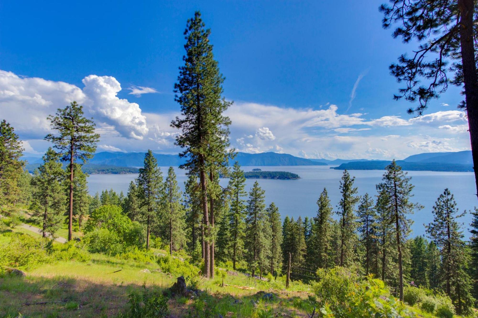 Bottle Bay Lakefront Lodge Sandpoint Buitenkant foto
