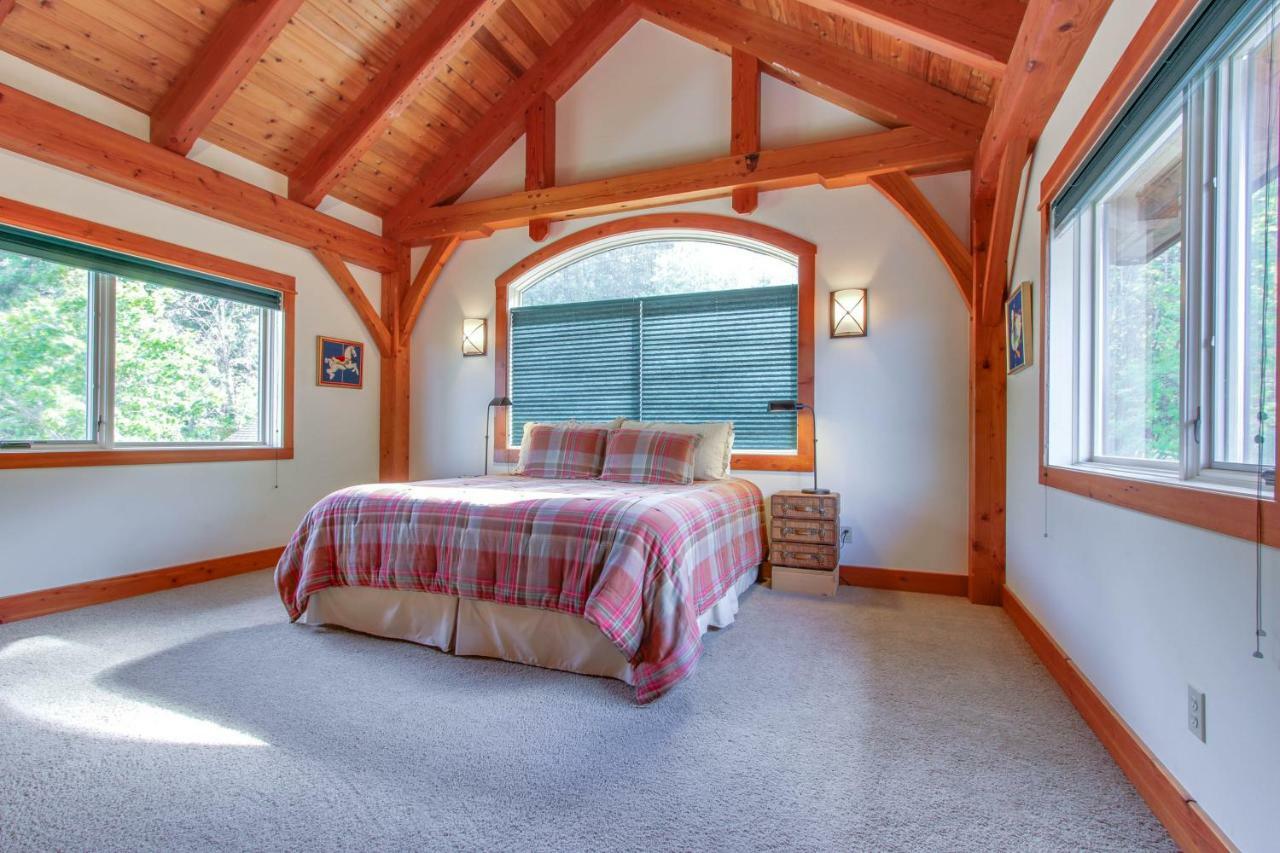 Bottle Bay Lakefront Lodge Sandpoint Buitenkant foto