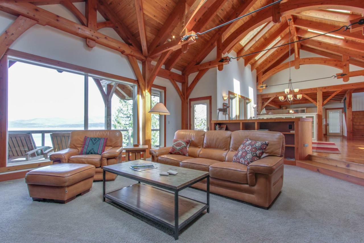 Bottle Bay Lakefront Lodge Sandpoint Buitenkant foto