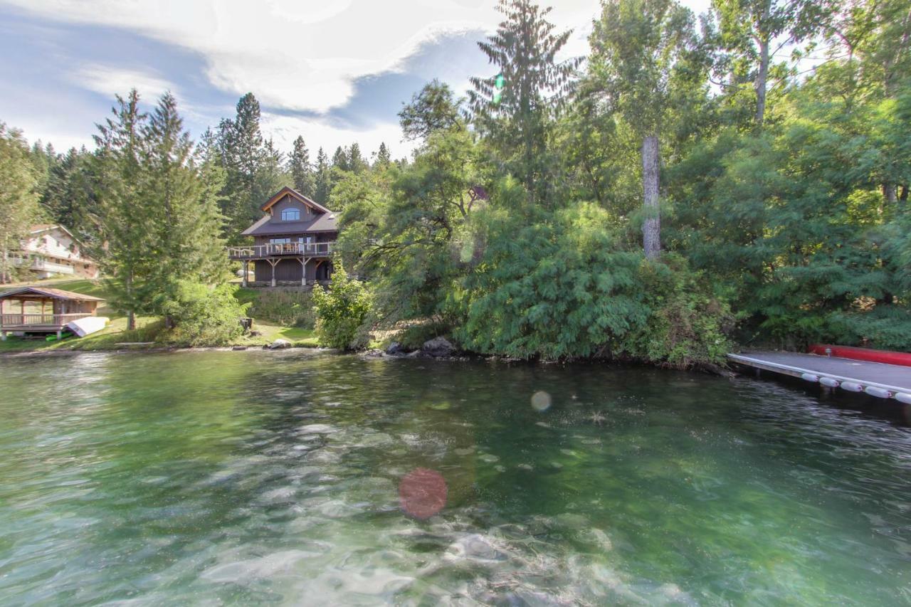 Bottle Bay Lakefront Lodge Sandpoint Buitenkant foto