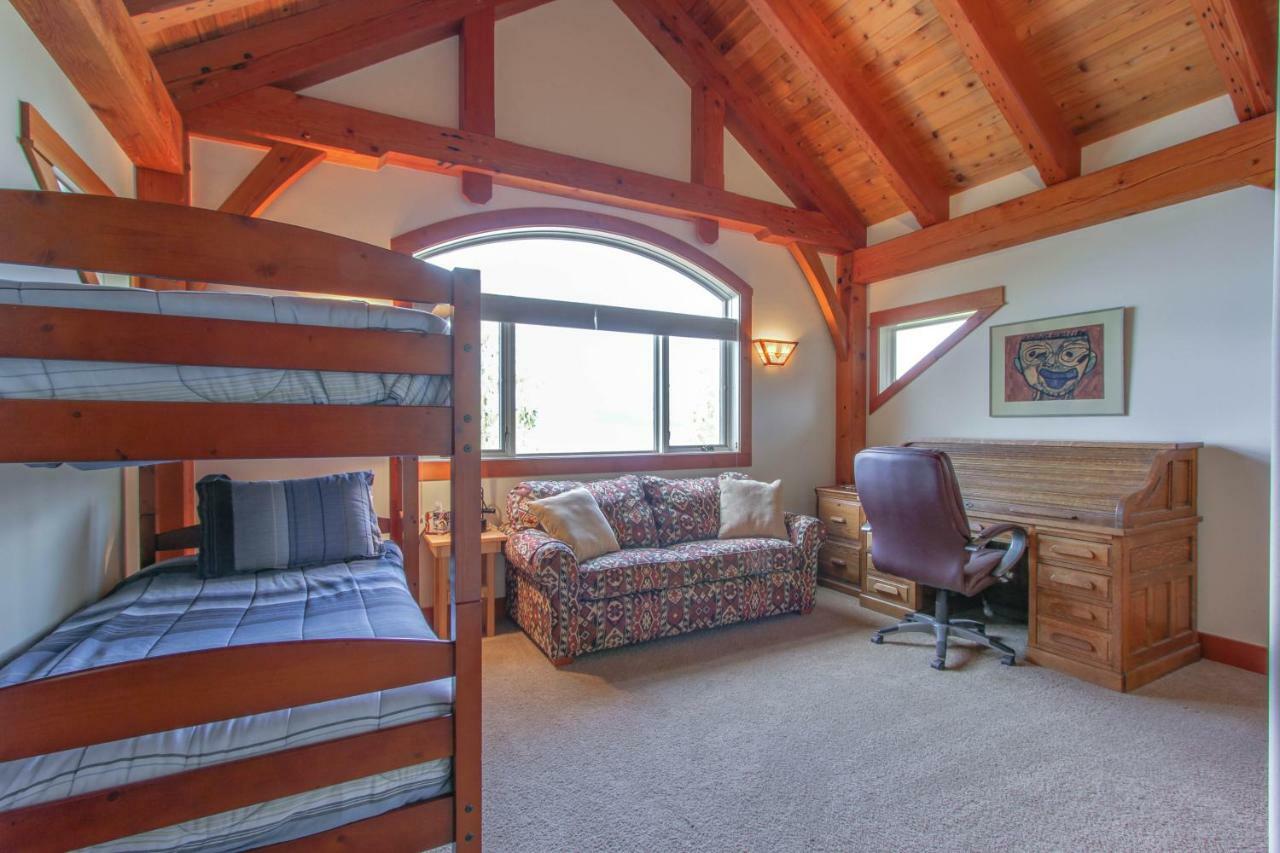 Bottle Bay Lakefront Lodge Sandpoint Buitenkant foto